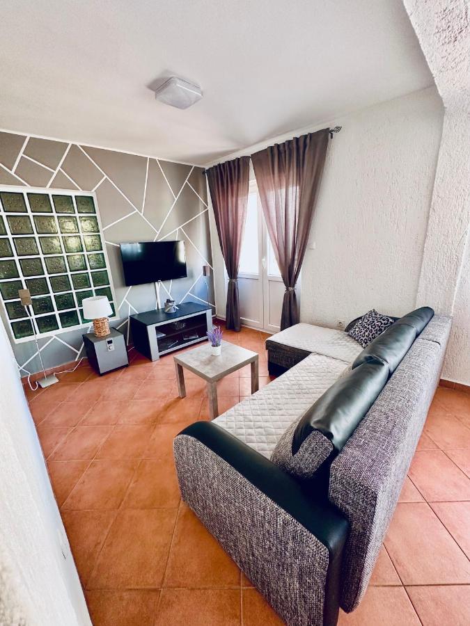 Apartmani Tariba Banjol Buitenkant foto
